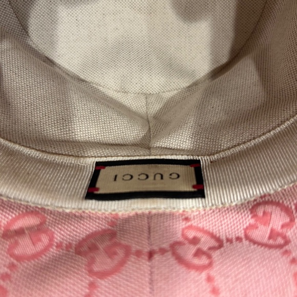 Pink Gucci bucket hat - Picture 3 of 4